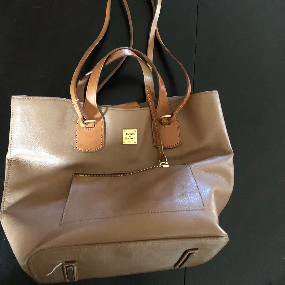 Dooney and Bourke purse